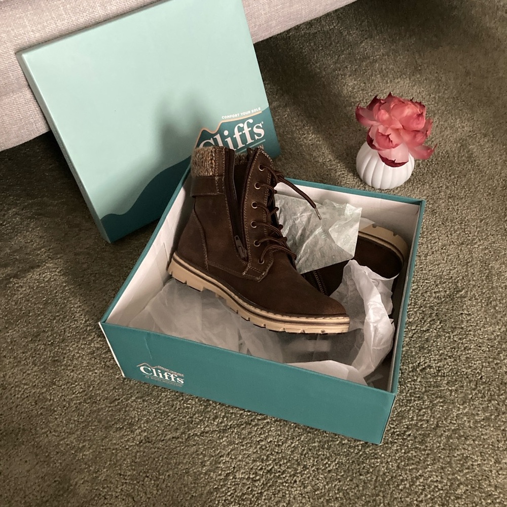 White Mountain Brown Ankle Boots with Knit Cuff